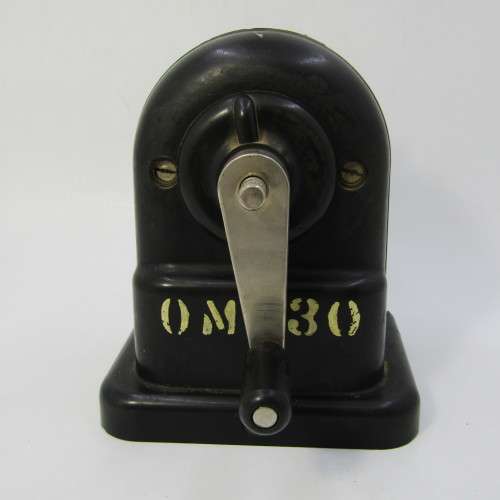 Vintage Steadtler Bakelite No. 5700 pencil sharpener made in Germany - crack on base