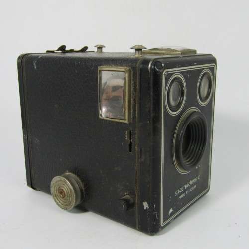 Vintage Kodak Six-20 Brownie C camera