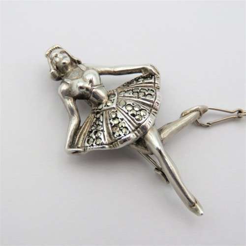 Pin Brooch Ballerina - Marcasite - Lovely safety chain