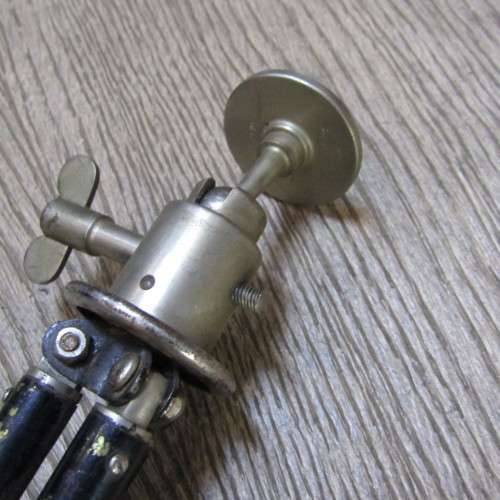 Vintage Zeizz Ikon German camera tripod - 119cm