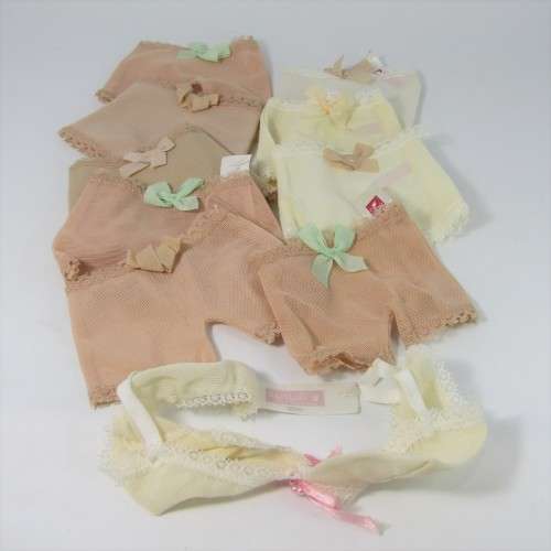 Lot of Triumph advertising dolls clothes - use on Barbie