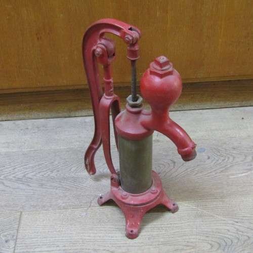 Vintage hand pump Hames Smart - Brockville, Ontario
