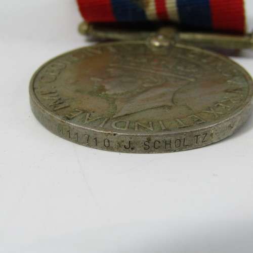 Set of 4 WW2 medals issued to M11710J. Scholtz