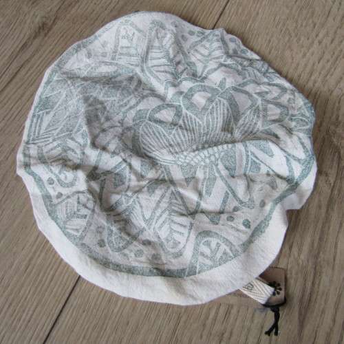 Lot of 5 food bowl covers - various sizes