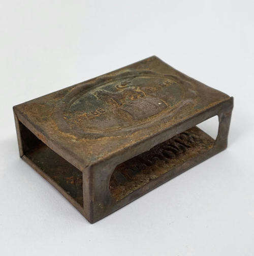 Vintage Ohlssons Famous Beers Matchbox holder