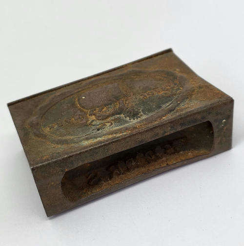 Vintage Ohlssons Famous Beers Matchbox holder