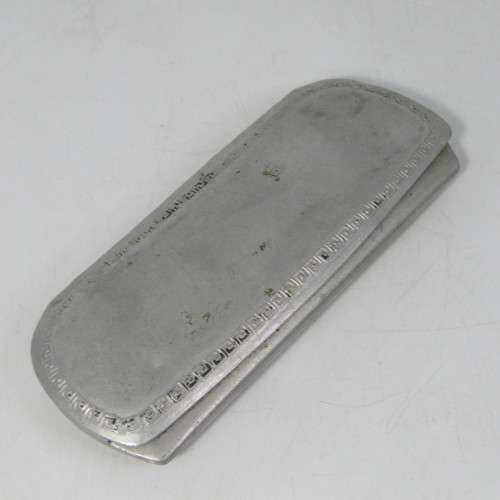 Antique gold coloured spectacle glasses in case