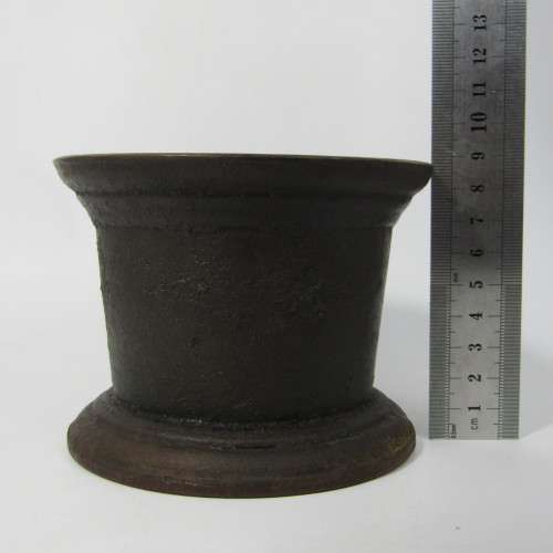 EEch Hile and Co. Ltd. Vysel and Stamper antique mortar and pestle No. 2 Best British make