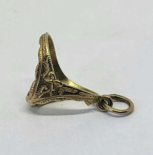 9Kt Gold panty charm pendant - Weighs 1.0g