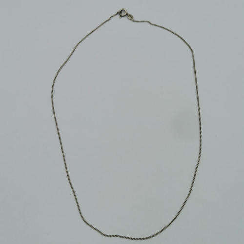 Silver necklace 39cm - weighs 1.3g