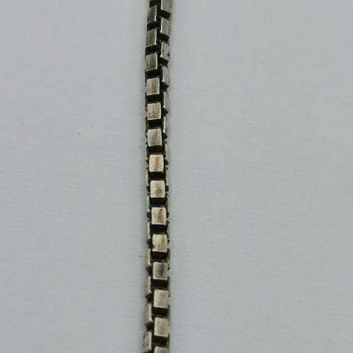 Silver necklace 58cm - weighs 6.4g