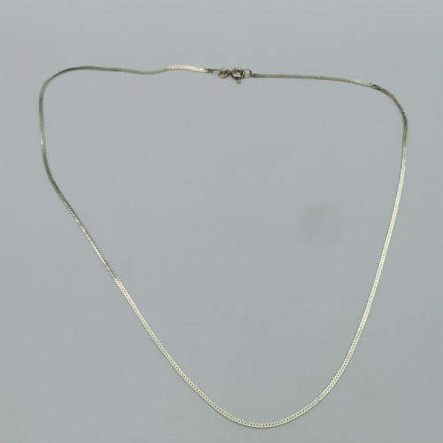 Silver necklace 44cm - weighs 2.5g