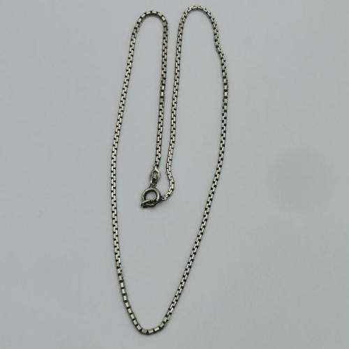 Silver necklace 41cm - weighs 6.9g