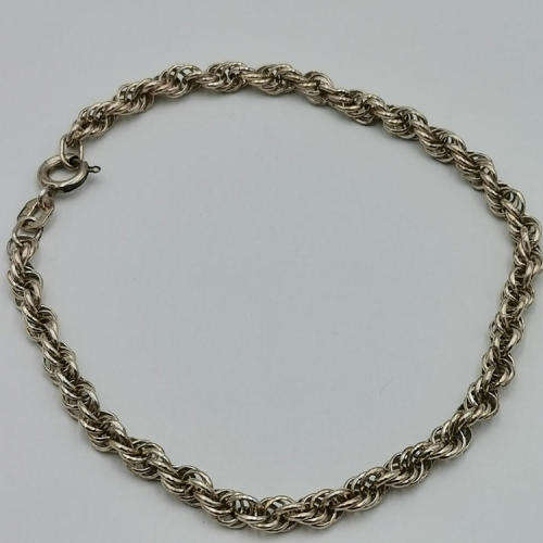 Sterling silver bracelet - weighs 4.7g