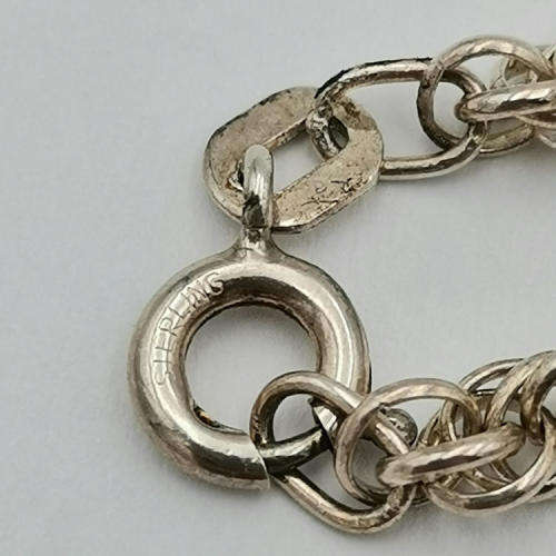 Sterling silver bracelet - weighs 4.7g
