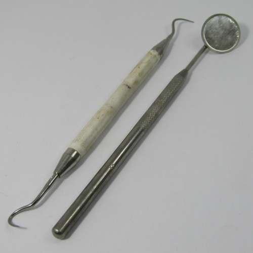 Lot of 6 dentist tools