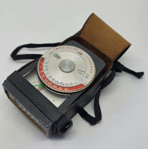 Vintage Sekonic Auto-Lumi light exposure meter - Working