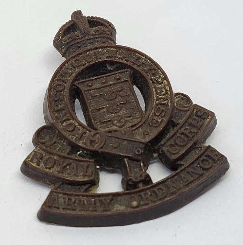 Royal Army Ordnance Corps bakelite cap badge