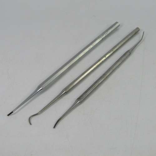Lot of 7 different dentist tools