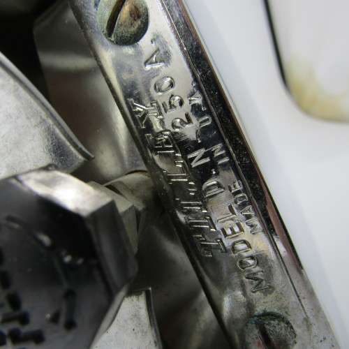 Vintage Tilley Domestic Iron - Kerosene Pressure model DN250A in original box