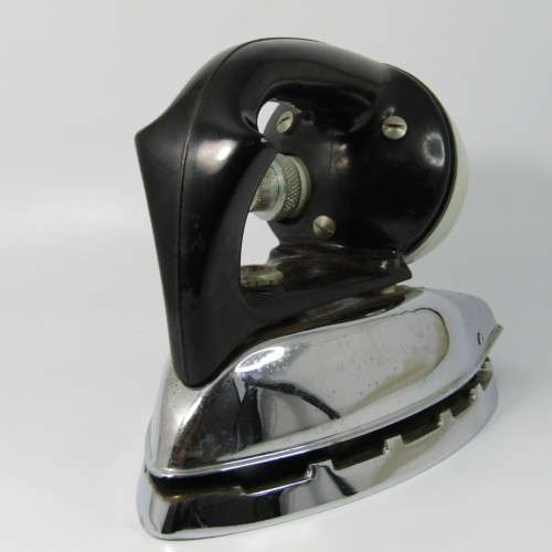 Vintage Tilley Domestic Iron - Kerosene Pressure model DN250A in original box