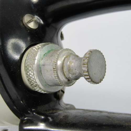 Vintage Tilley Domestic Iron - Kerosene Pressure model DN250A in original box