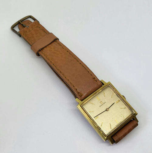 1967 Omega Square face manual wind unisex watch - Caliber 620 - Serial 25125564 - Not working
