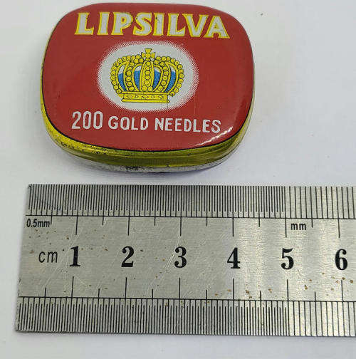 Vintage LipSilva gramophone needles tin - Some contents