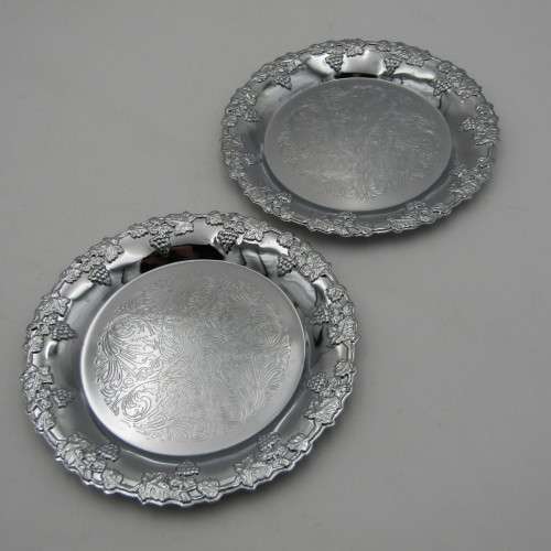 Vintage Chrome plated set of 6 coasters & 2 wine bottle coasters