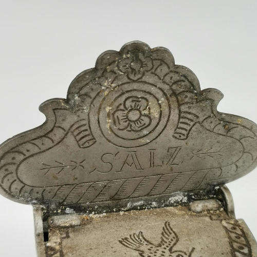 Antique Gnadental Zinn Edward Scholl German pewter salt holder