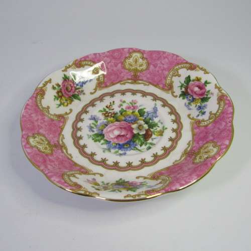 Royal Albert Lady Carlyle trio