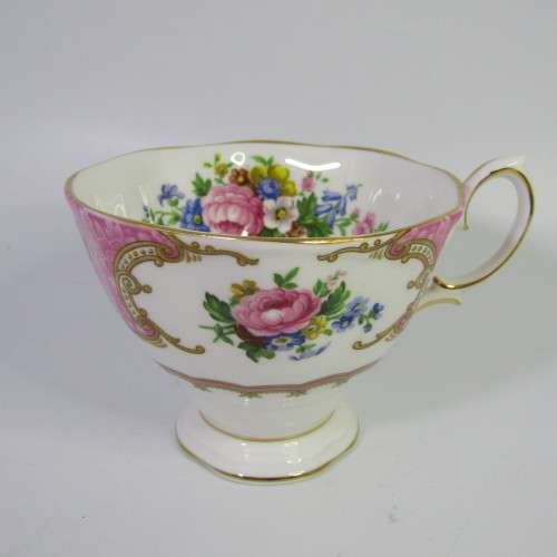 Royal Albert Lady Carlyle trio