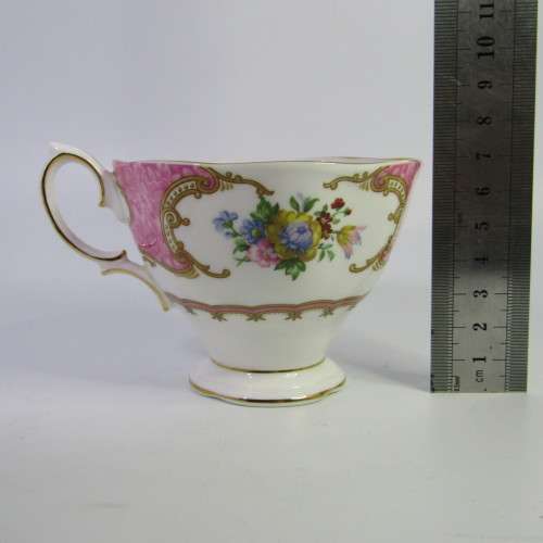 Royal Albert Lady Carlyle trio