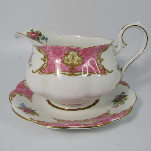 Royal Albert Lady Carlyle gravy boat & saucer