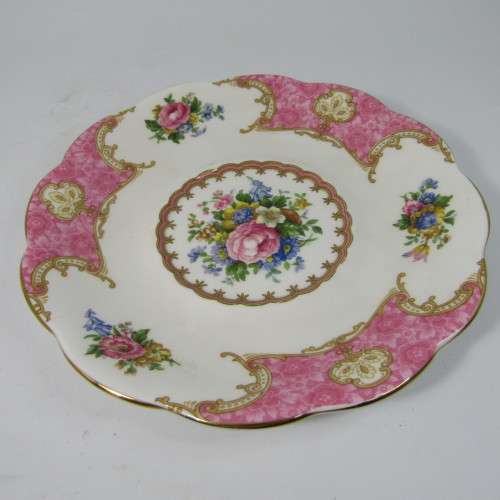 Royal Albert Lady Carlyle gravy boat & saucer