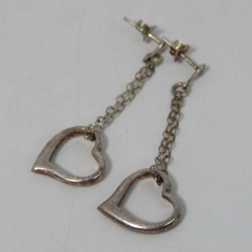 Pair of Sterling Silver heart shaped earrings - weighs 3,0g