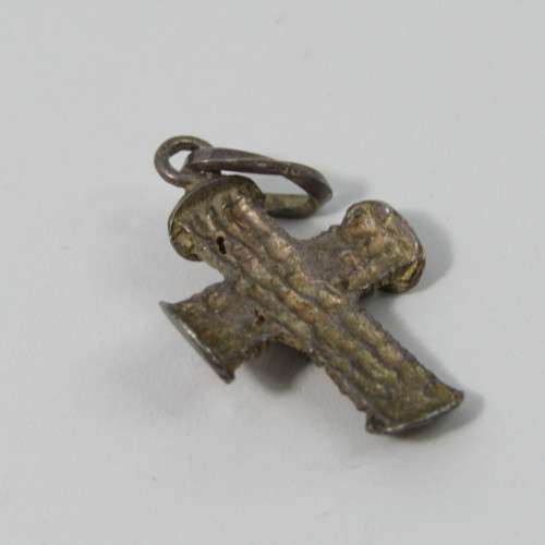 Sterling Silver cross pendant - weighs 2,7g