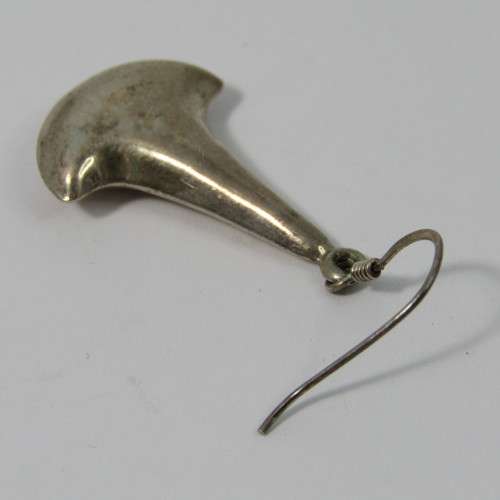 Pair of Sterling Silver earrings - weighs 4,0 grams