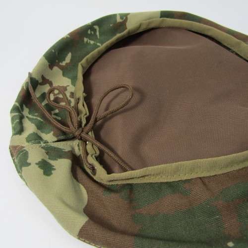 Original 32 Battalion camo beret with badge & 3rd pattern Infantry balkie - 52cm