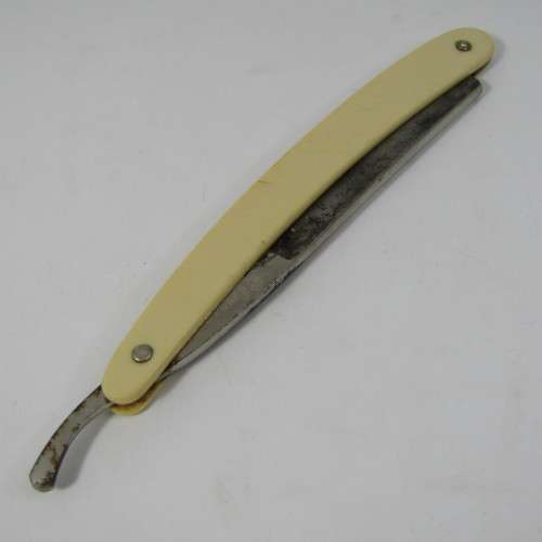 Vintage Clauss straight razor