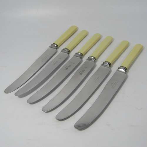 Lot of 6 vintage bone handle knives