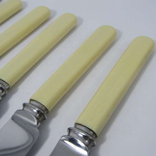 Lot of 6 vintage bone handle knives