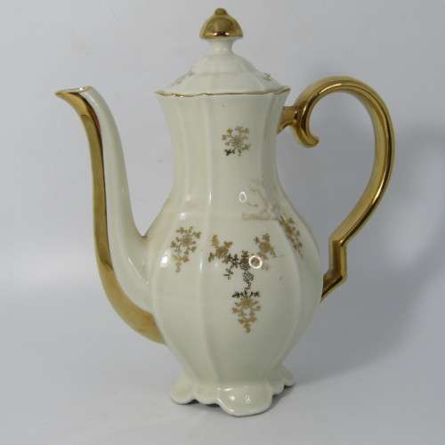 Vintage German Alka Bavaria Gilt Floral design demitasse set