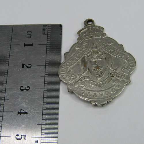1911 Coronation Glasgow celebration fob medallion