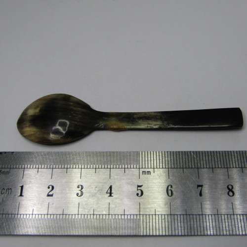 Set of 6 vintage horn spoons