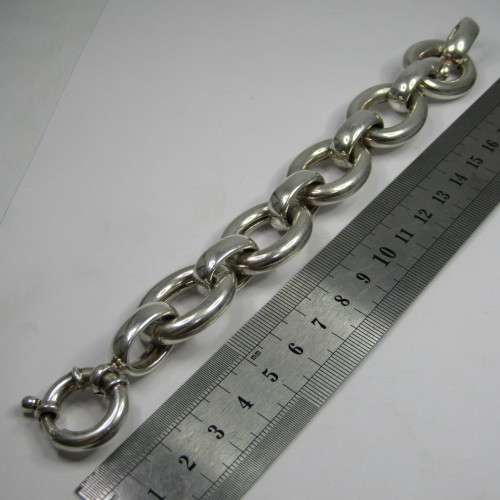 Thick Sterling Silver bracelet - weighs 63,5g - 20cm