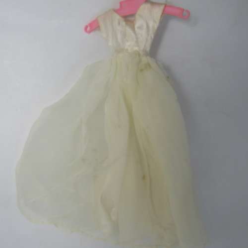 Barbie doll wedding  dress with veil