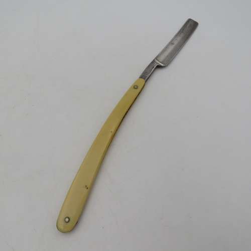 Vintage Bismarck cut throat straight razor in box-used