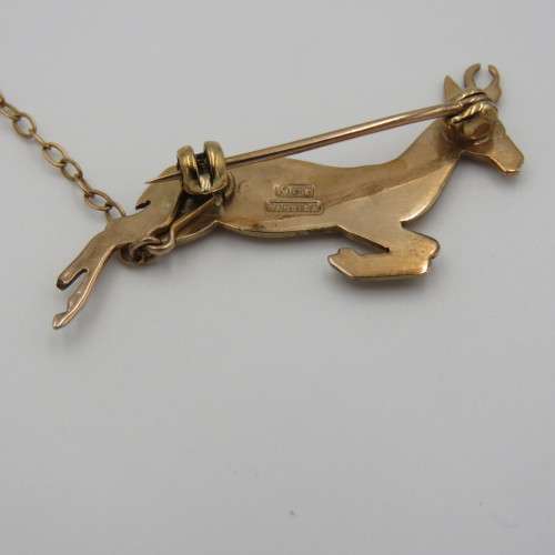 9kt Gold Springbok brooch with safety chain - weighs 3.6 grams