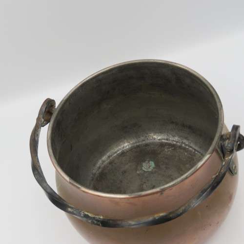 Vintage copper parafine / lampoil stove with pot